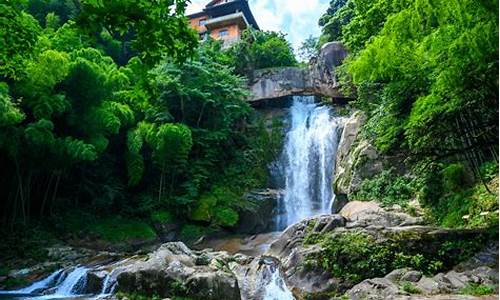 天台山旅游攻略佛学院_天台山佛学院在哪里